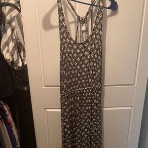 Black and white patterned strappy cotton dress